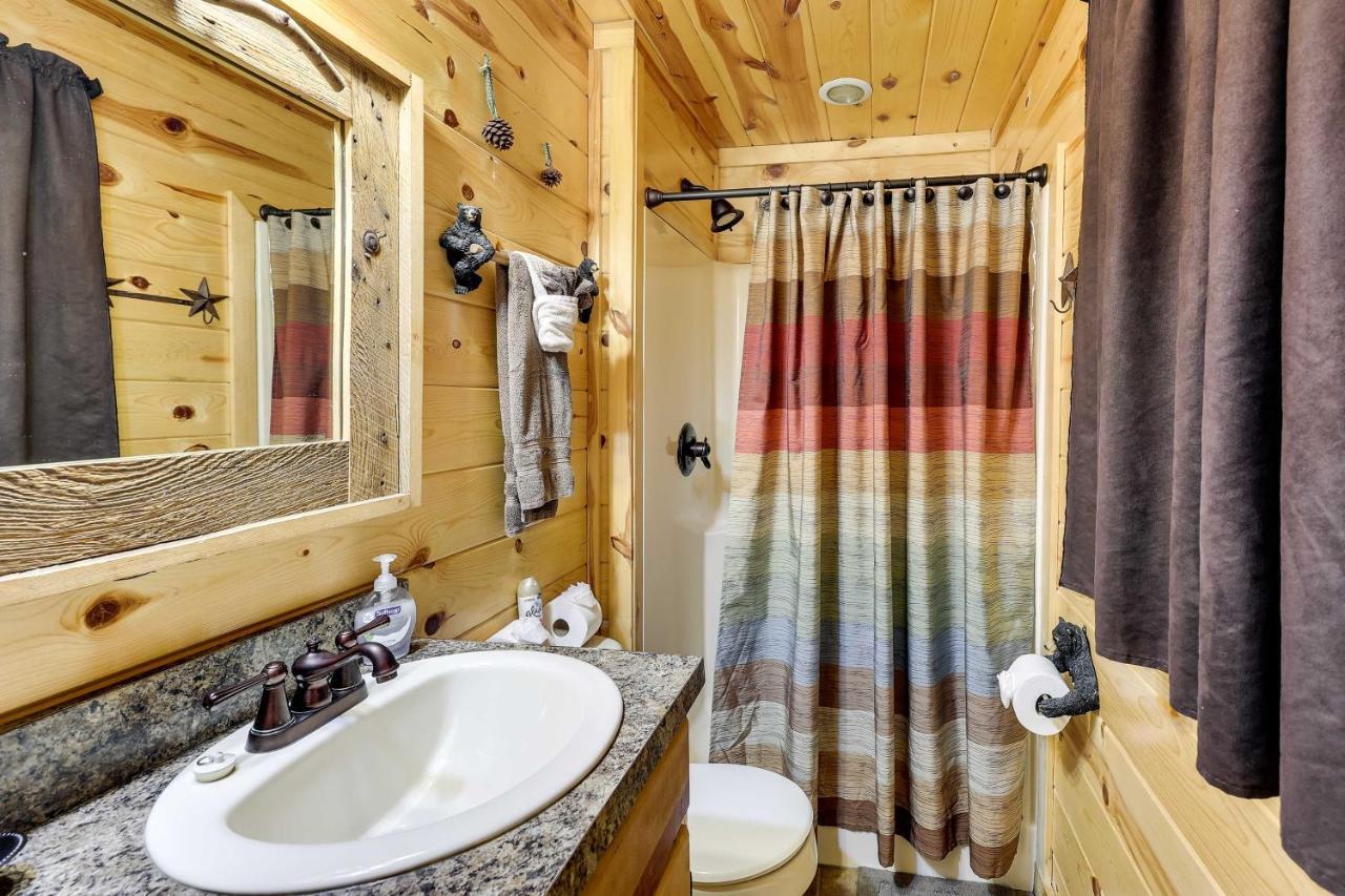 Broken Bow Rental Cabin With Hot Tub And Bar エクステリア 写真
